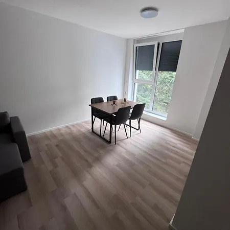 Ferienapartments Sternen 3 * بيرسبرون