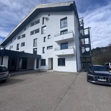 شقة Ferienapartments Sternen 3 بيرسبرون